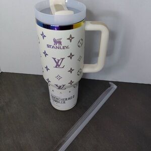 Stanley White Tumbler with Iridescent Accents and Handle
